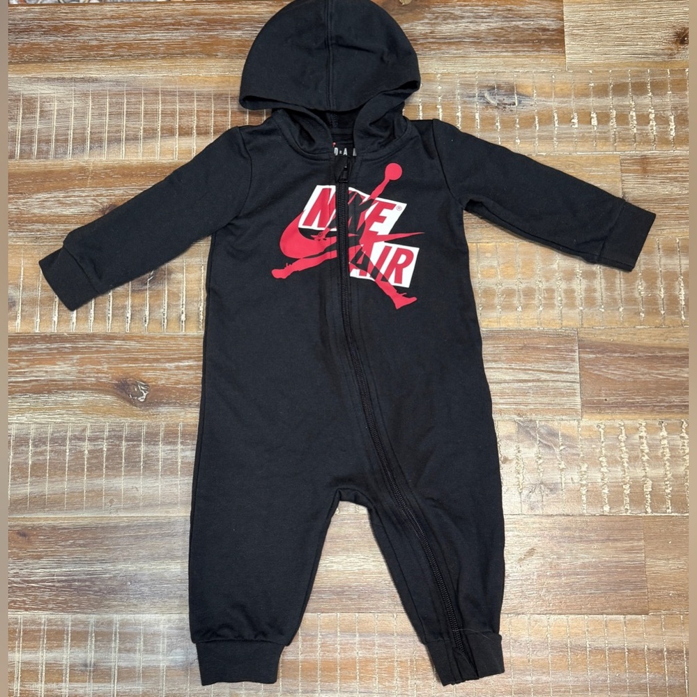 Baby‎ Nike Air Jordan Hooded Romper One Piece Bodysuit